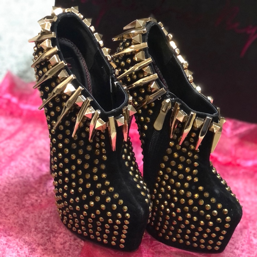 Stiletto Booties - Picture 2 of 7